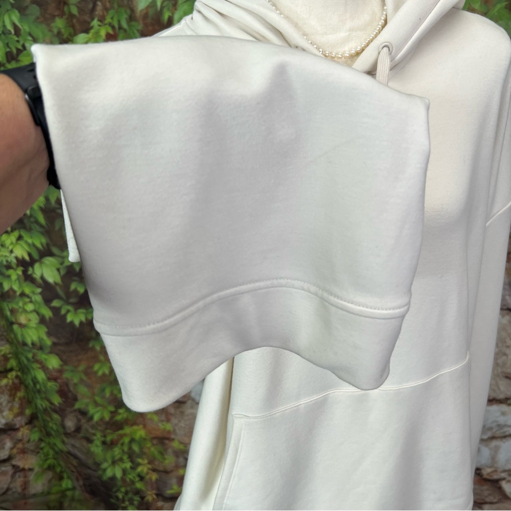 ALL IN MOTION Cream Ultra-Soft Wide Cuff Hooded Sweatshirt, XL - Picture 3 of 9